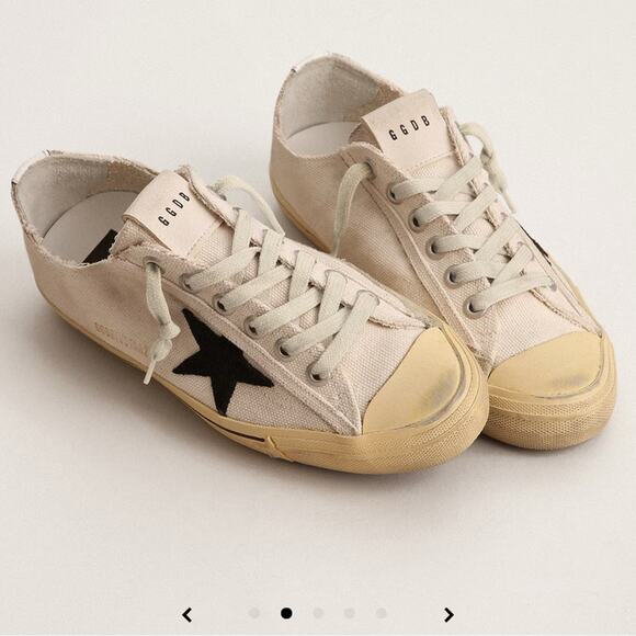 Golden Goose V-Star women’s size 6 white Canvas women’s Sneakers - Picture 2 of 11